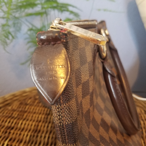 Authentic LV Hand bag